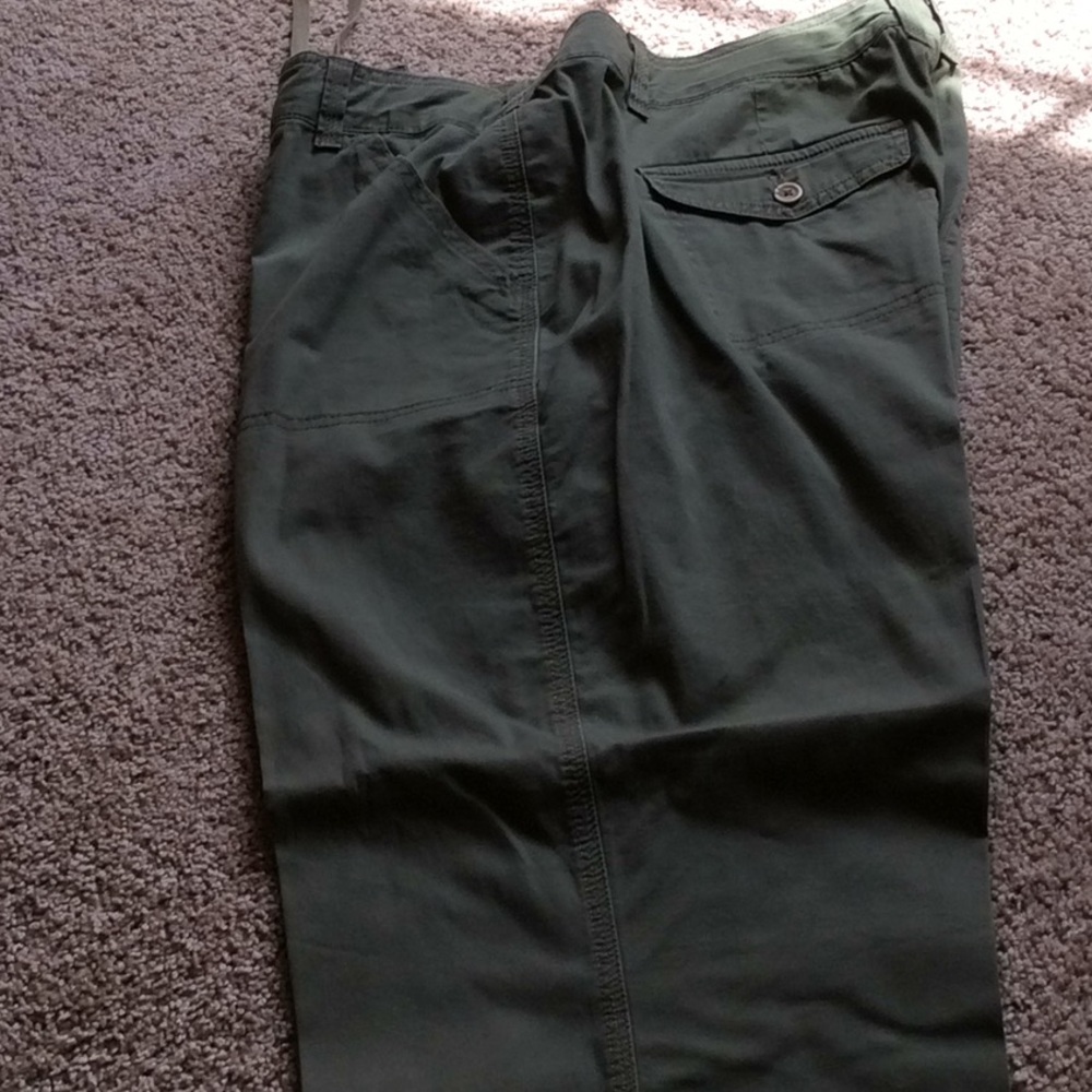 Capris